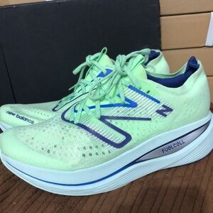 Used New Balance Mens Trainer Running Shoes - Size 12 US